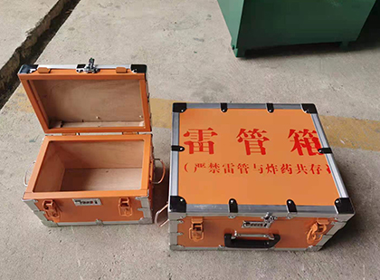 都昌不同材质的雷管箱性能上有什么区别？